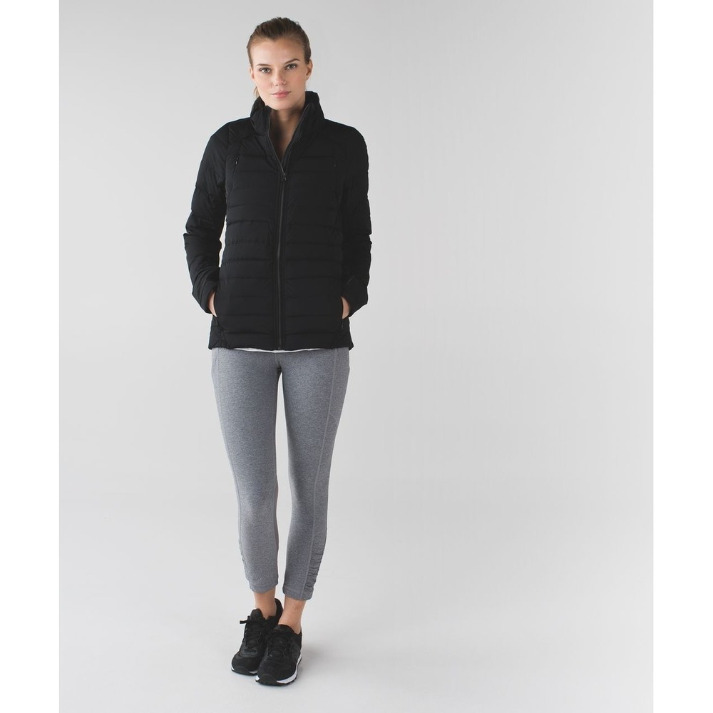 Lululemon Fluffed Up Jacket Women's 8 Black Zip Up Goose Down Reflective Running
